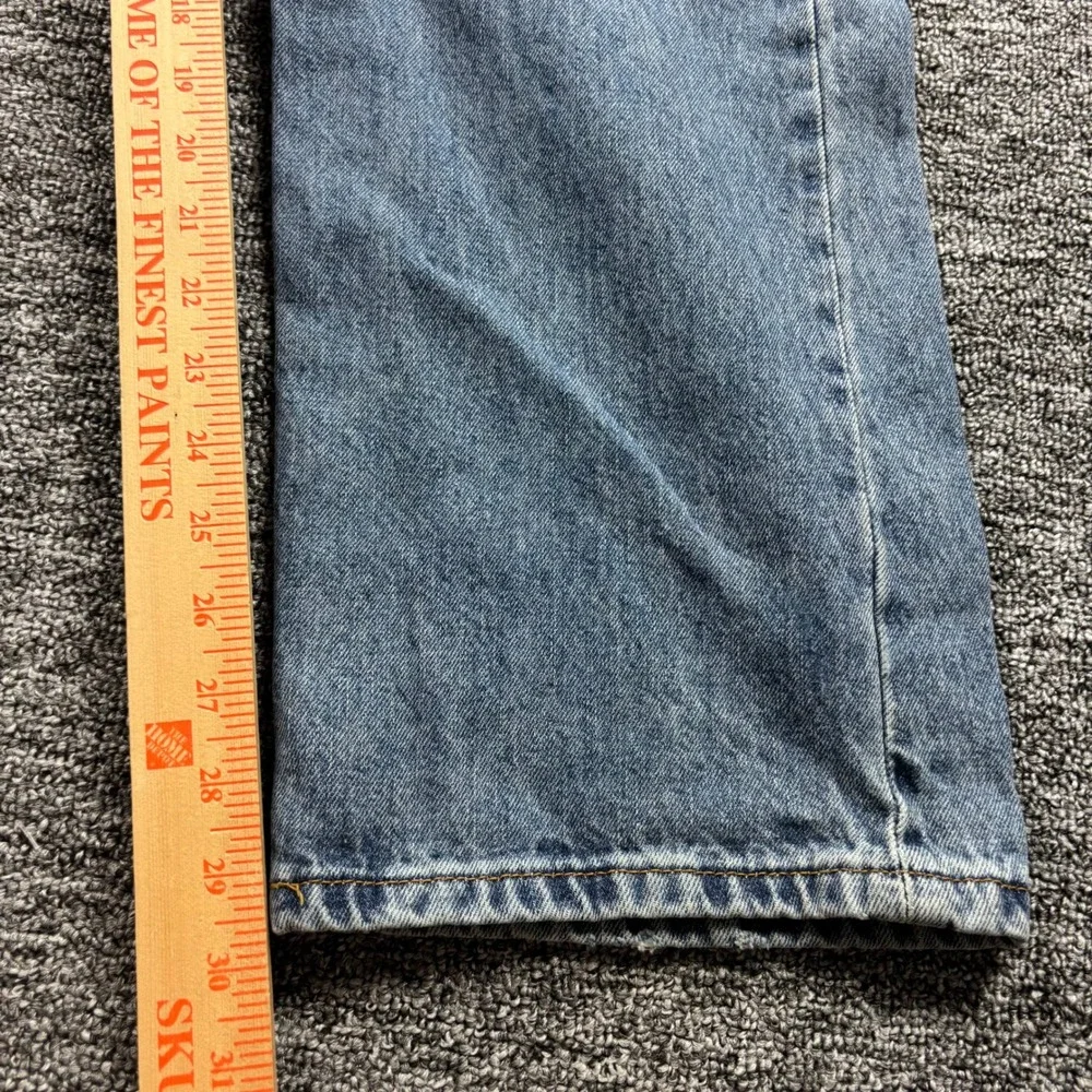 Vintage 2005 Levis 501 Straight Leg Medium Wash Blue Denim Jeans Size 38x30